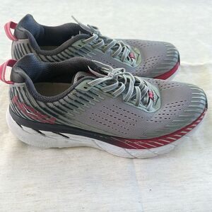 Hoka One Clifton 5 Women’s Sneakers 7.5